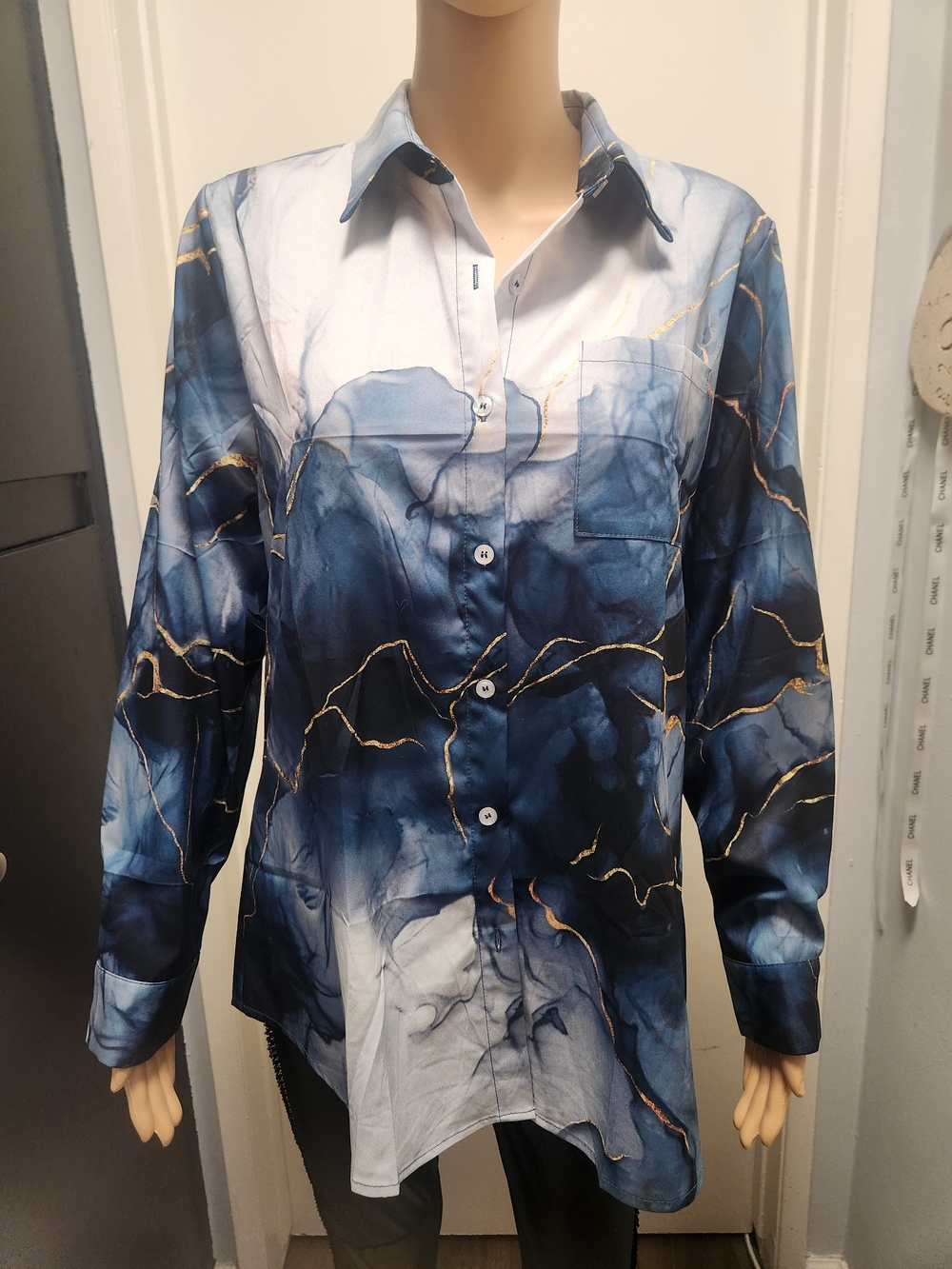 Shades of Blue Satin Shirt w/ Gold Highlights. Decorative Pattern. NWT